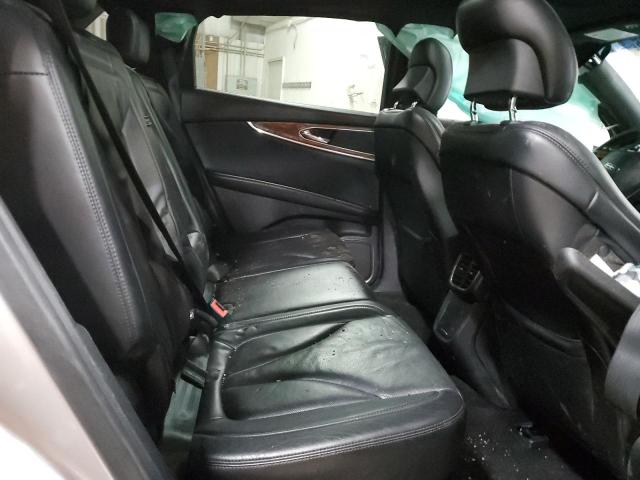 2LMTJ8LR5GBL84224 - 2016 LINCOLN MKX RESERVE SILVER photo 11