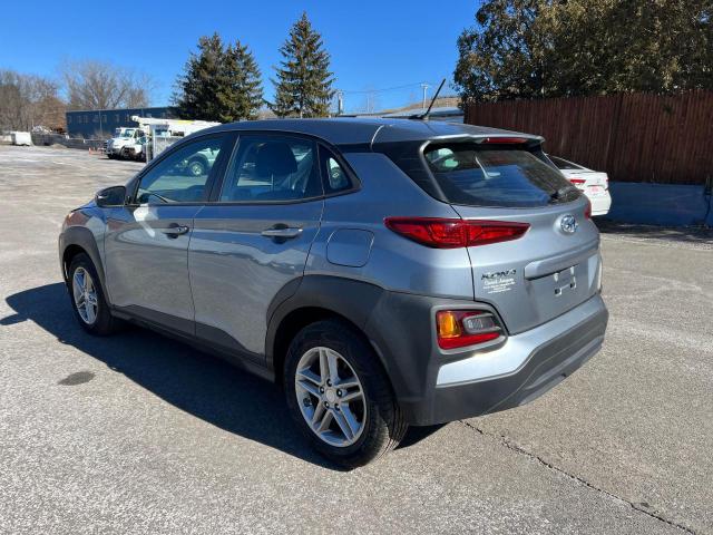 KM8K1CAAXKU195983 - 2019 HYUNDAI KONA SE GRAY photo 3