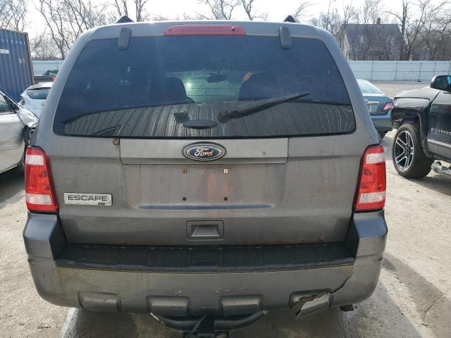 1FMCU9D77BKA92238 - 2011 FORD ESCAPE XLT GRAY photo 6