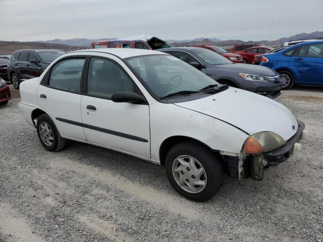 2C1MR5220Y6708879 - 2000 GEO METRO LSI WHITE photo 4