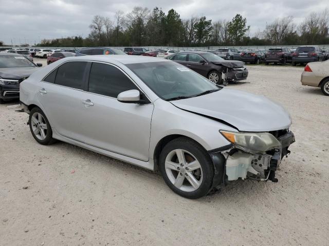 4T1BF1FK1DU228332 - 2013 TOYOTA CAMRY L SILVER photo 4