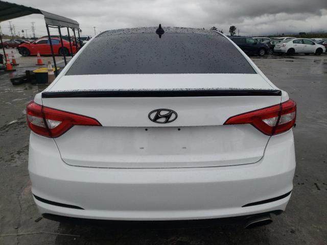 5NPE24AF4HH528343 - 2017 HYUNDAI SONATA SE WHITE photo 6