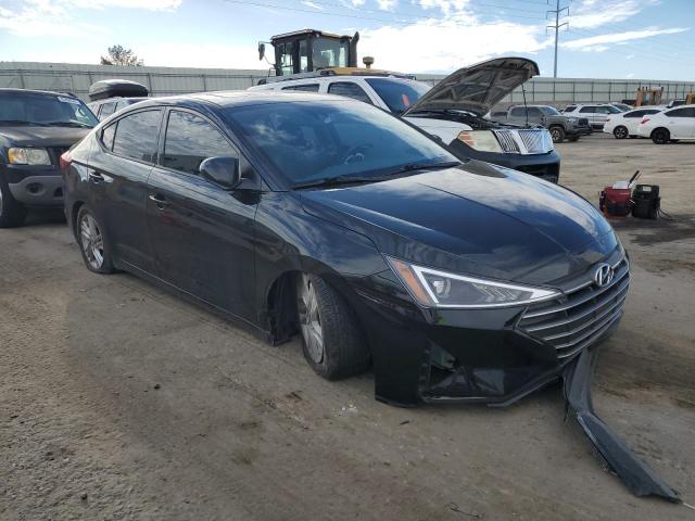 5NPD84LFXLH603188 - 2020 HYUNDAI ELANTRA SEL BLACK photo 4