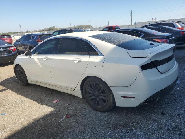 3LN6L2LU0DR813657 - 2013 LINCOLN MKZ HYBRID WHITE photo 2