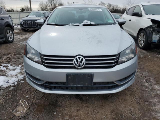 1VWBP7A39CC008328 - 2012 VOLKSWAGEN PASSAT SE 银色 照片 5