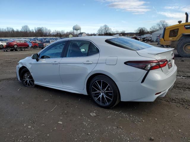 4T1G11AK0PU180807 - 2023 TOYOTA CAMRY SE NIGHT SHADE WHITE photo 2