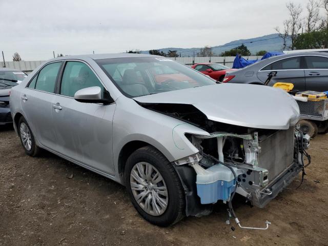 4T1BF1FK9DU265628 - 2013 TOYOTA CAMRY L SILVER photo 4