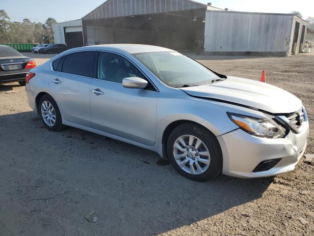 1N4AL3AP5HC277168 - 2017 NISSAN ALTIMA 2.5 SILVER photo 4