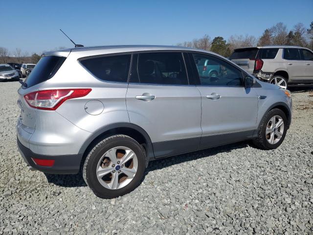 1FMCU0GX8EUB93403 - 2014 FORD ESCAPE SE SILVER photo 3