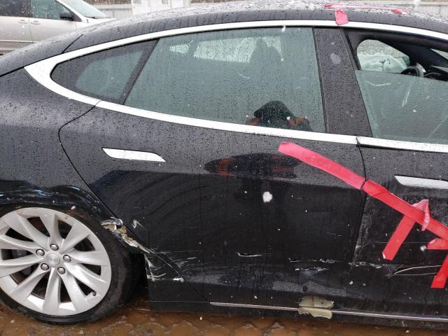 5YJSA1E25HF228689 - 2017 TESLA MODEL S Սև լուսանկար 10