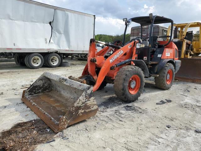 WKFR551100Z010678 - 2017 KUBO TRACTOR ORANGE photo 2