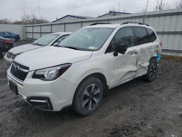 JF2SJARCXJH458139 - 2018 SUBARU FORESTER 2.5I LIMITED WHITE photo 1