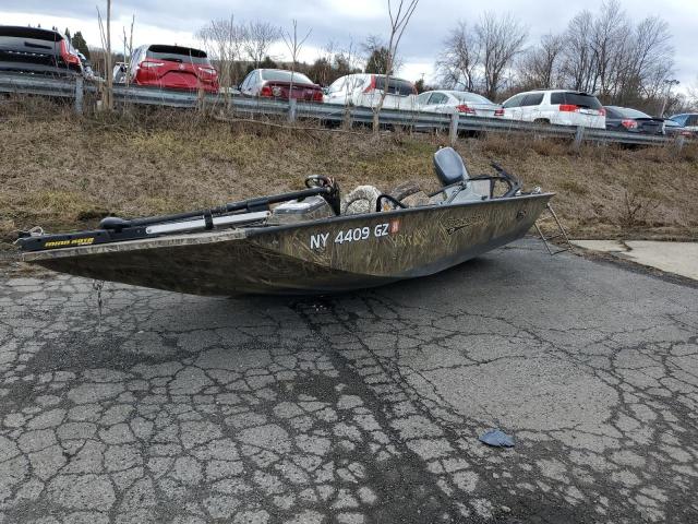 GEN41010H718 - 2018 YAMAHA BOAT GREEN photo 2