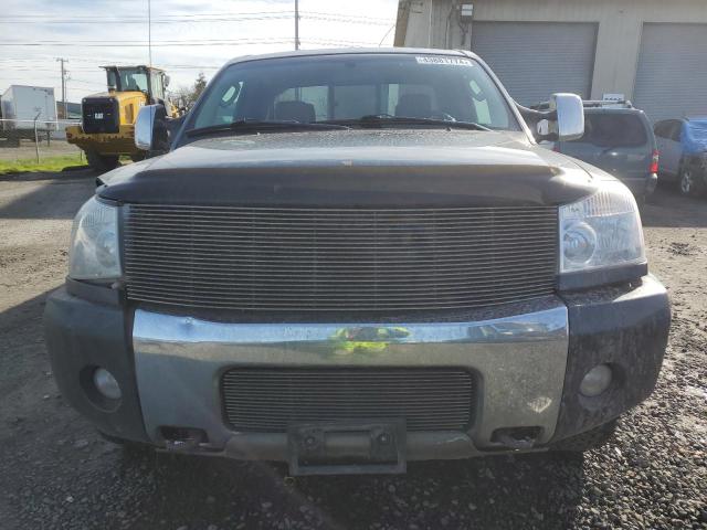 1N6AA06BX4N577683 - 2004 NISSAN TITAN XE GREEN photo 5