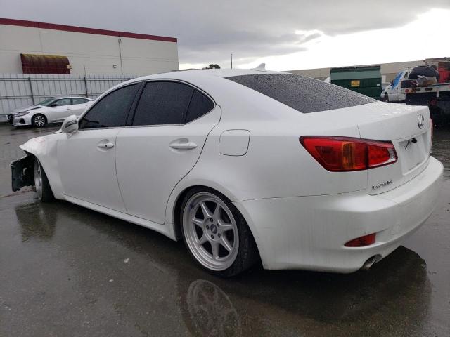 JTHBK262295103460 - 2009 LEXUS IS 250 WHITE photo 2