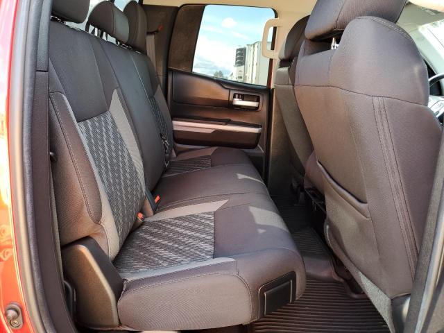 5TFRY5F11KX255134 - 2019 TOYOTA TUNDRA DOUBLE CAB SR/SR5 RED photo 10