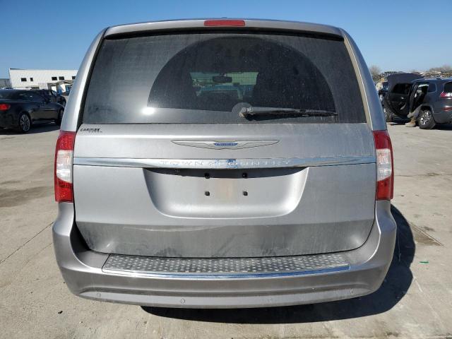 2C4RC1CG0FR572388 - 2015 CHRYSLER TOWN & COU TOURING L SILVER photo 6