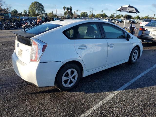 JTDKN3DU1D5682002 - 2013 TOYOTA PRIUS WHITE photo 3