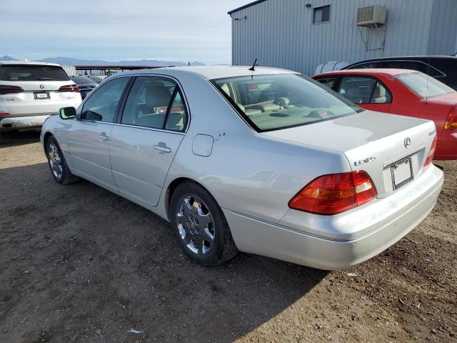 JTHBN30F130123504 - 2003 LEXUS LS 430 WHITE photo 2