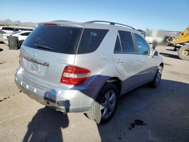 4JGBB75E77A206528 - 2007 MERCEDES-BENZ ML 500 SILVER photo 3