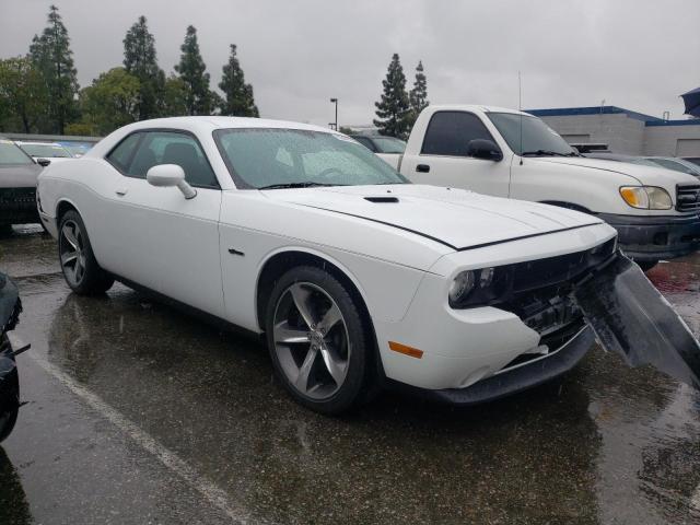 2C3CDYAG6EH224912 - 2014 DODGE CHALLENGER SXT WHITE photo 4