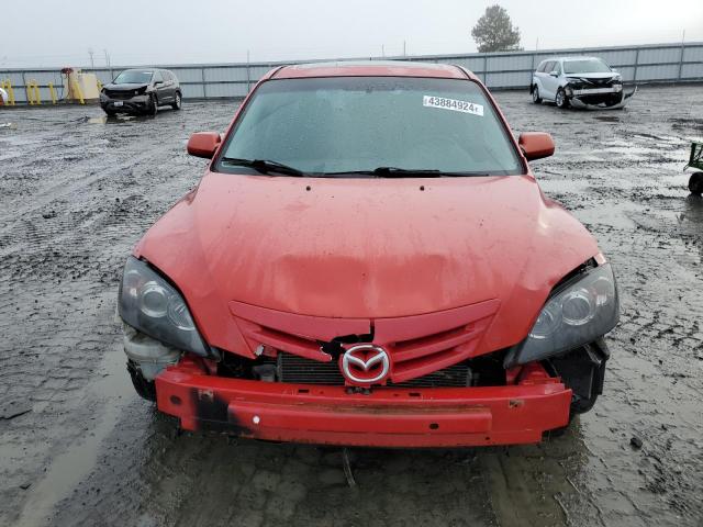 JM1BK143461408825 - 2006 MAZDA 3 HATCHBACK RED photo 5