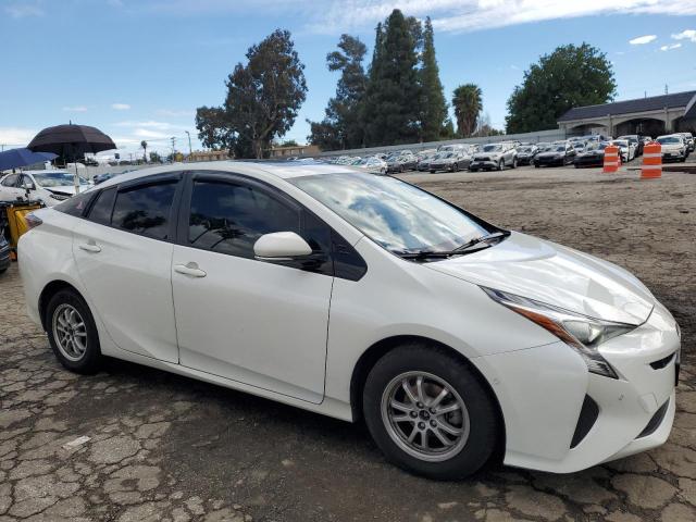 JTDKARFU1J3065525 - 2018 TOYOTA PRIUS WHITE photo 4