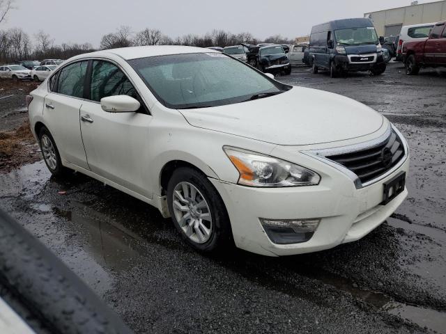 1N4AL3AP6EC105243 - 2014 NISSAN ALTIMA 2.5 WHITE photo 4