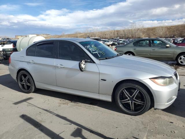 WBAVC93547KZ71992 - 2007 BMW 328 XI SILVER photo 4