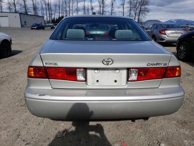 4T1BG22K4YU642963 - 2000 TOYOTA CAMRY CE SILVER photo 6