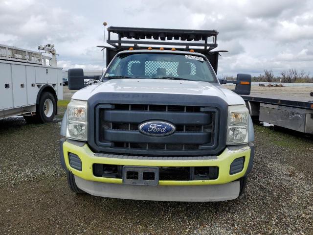 1FDUF4GTXBEB14807 - 2011 FORD F450 SUPER DUTY WHITE photo 5