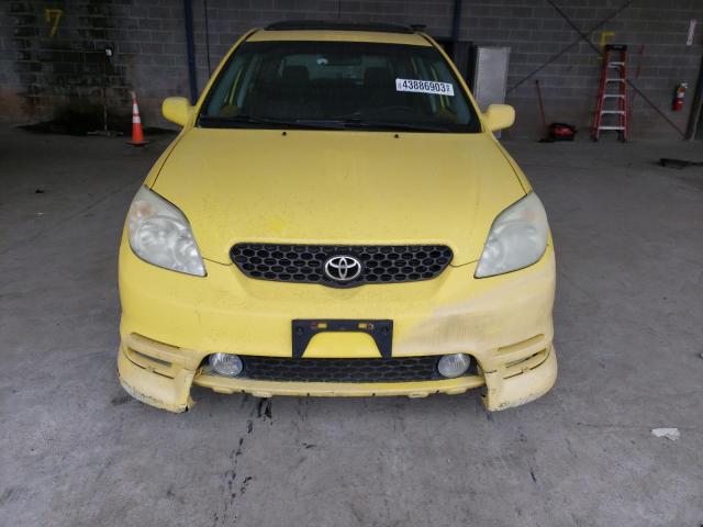2T1KR38EX4C203554 - 2004 TOYOTA COROLLA MA XR YELLOW photo 5