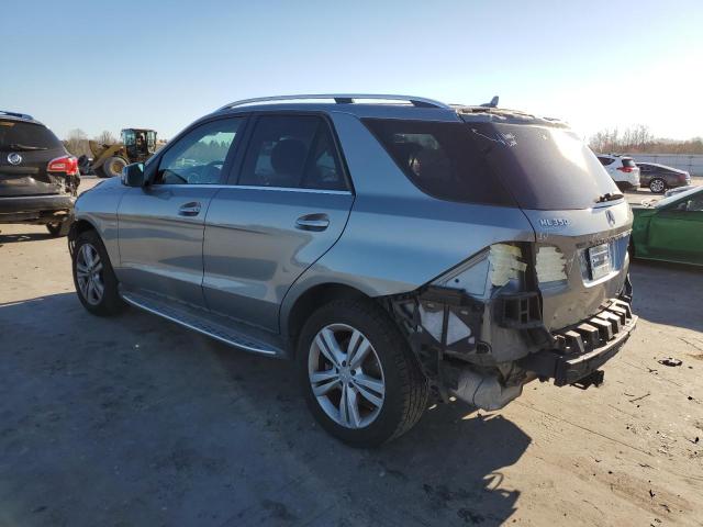 4JGDA5HB1CA074829 - 2012 MERCEDES-BENZ ML 350 4MATIC SILVER photo 2