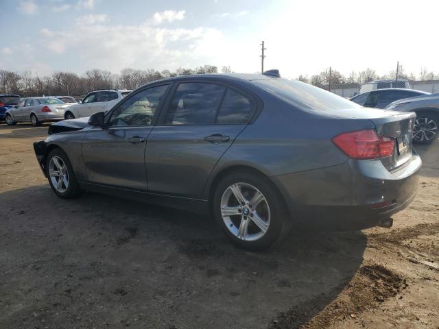 WBA3C3C58DF981661 - 2013 BMW 320 I XDRIVE GRAY photo 2