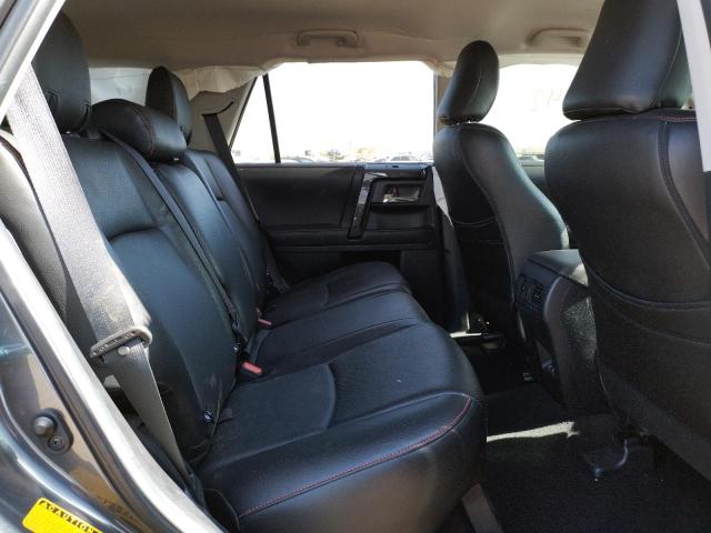 JTEPU5JR7M5882544 - 2021 TOYOTA 4RUNNER SR5/SR5 PREMIUM 灰色 照片 6