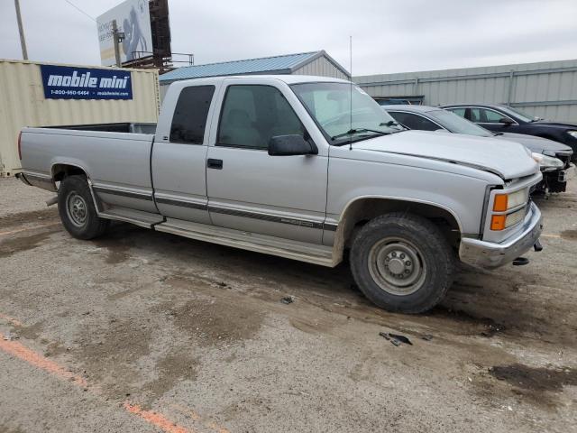 1GTGC29J9VE560526 - 1997 GMC SIERRA C2500 SILVER photo 4