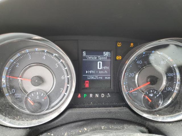 2A4RR5DG3BR623214 - 2011 CHRYSLER TOWN & COU TOURING RED photo 9