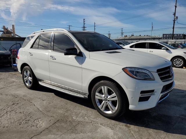 4JGDA5HB5DA240724 - 2013 MERCEDES-BENZ ML 350 4MATIC WHITE photo 4