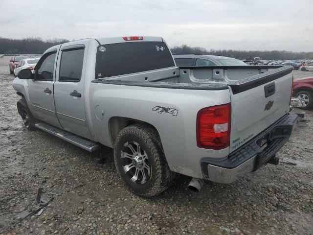 3GCPKREA4BG336845 - 2011 CHEVROLET SILVERADO K1500 LS SILVER photo 2