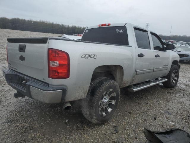 3GCPKREA4BG336845 - 2011 CHEVROLET SILVERADO K1500 LS SILVER photo 3