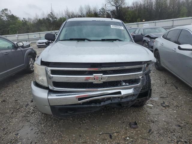 3GCPKREA4BG336845 - 2011 CHEVROLET SILVERADO K1500 LS SILVER photo 5