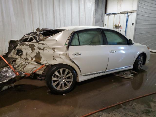 4T1BK3DBXBU435499 - 2011 TOYOTA AVALON BASE WHITE photo 3