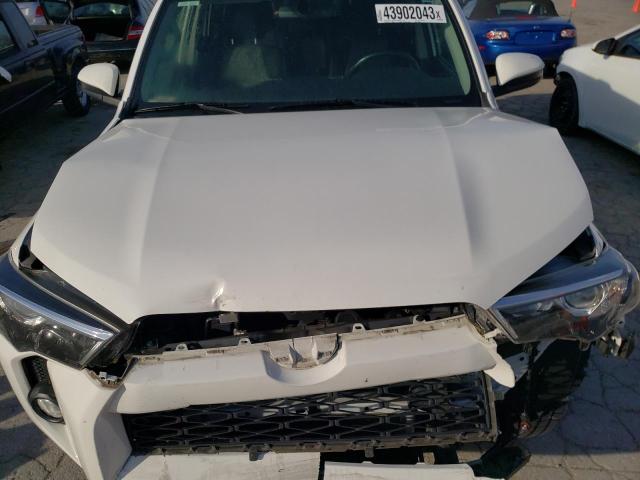 JTEZU5JR0K5192480 - 2019 TOYOTA 4RUNNER SR5 WHITE photo 11