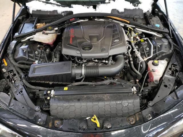 ZARFAEDN0H7555470 - 2017 ALFA ROMEO GIULIA Q4 BLACK photo 11