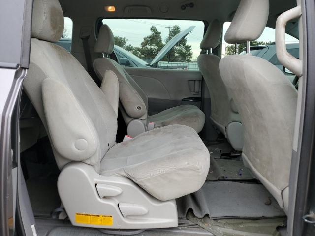 5TDKA3DC1BS005669 - 2011 TOYOTA SIENNA BASE GRAY photo 10