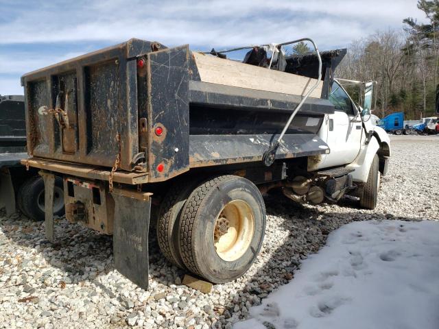 3FRNF7FA4BV551977 - 2011 FORD F750 SUPER DUTY WHITE photo 4