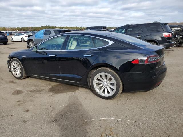 5YJSA1E2XJF295083 - 2018 TESLA MODEL S 黑色 照片 2