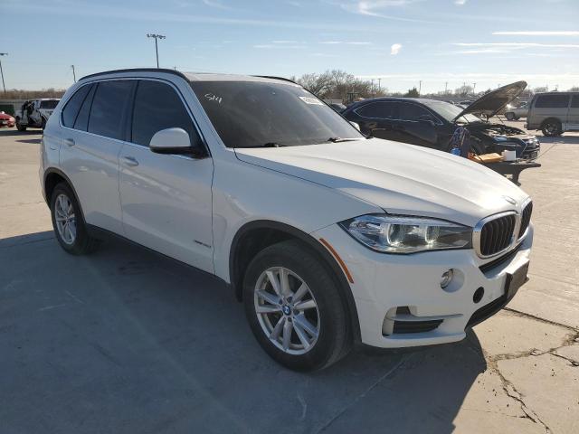 5UXKR0C56E0H26170 - 2014 BMW X5 XDRIVE35I WHITE photo 4