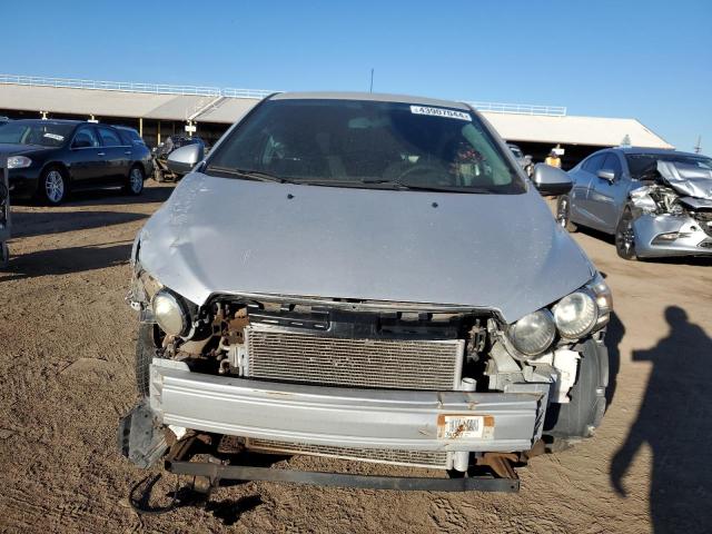 1G1JC5SG3F4212663 - 2015 CHEVROLET SONIC LT SILVER photo 5