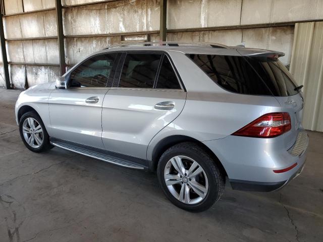 4JGDA5HB5FA564677 - 2015 MERCEDES-BENZ ML 350 4MATIC SILVER photo 2